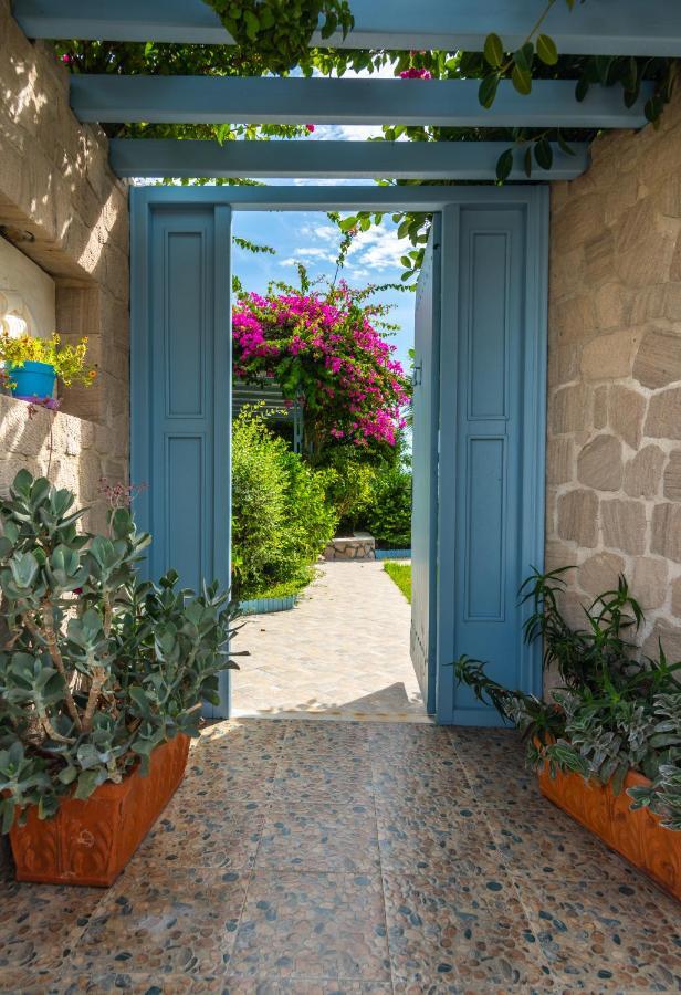 Orizontes Boutique Studios Adamantas  Exterior foto